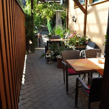 Di Pino 3* Aue (Saxony)